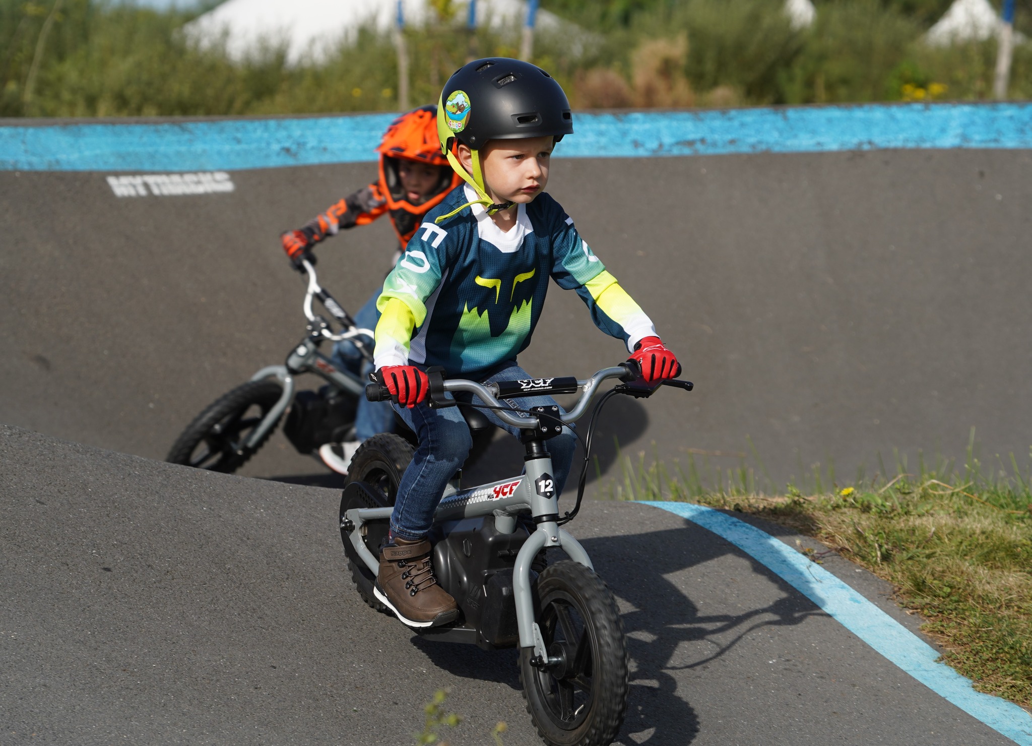 🚦 Safety first! Our children's electric balance bikes are equipped with child-friendly brakes and a robust frame for confident rides. 🛑
.
https://ycf-riding.com/
.
#ycfenjoyyourride #ChildSafety #SafeBrakes #ElectricBalanceBike #HappyKids #ReassuredParents #ChildMobility #QualityAndReliability #BalanceAndConfidence #BikeHelmet #ridesafe